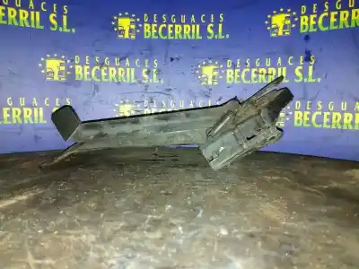 Second-hand car spare part Bonnet Lock for KIA SORENTO 2.5 CRDi Active OEM IAM references   