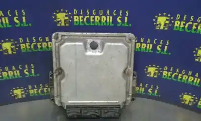 Автозапчастина б/у ебу контролер двигуна для RENAULT LAGUNA II (BG0) Authentique Посилання на OEM IAM 8200309318 8200346254 0281011571