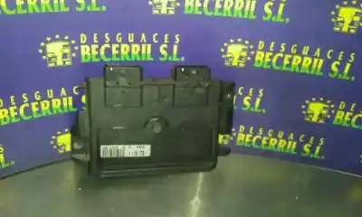 İkinci el araba yedek parçası ECU MOTOR KONTROL CIHAZI için PEUGEOT 206 BERLINA  OEM IAM referansları 9639587680  9643294980