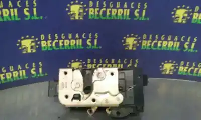Second-hand car spare part LEFT FRONT DOOR LOCK for FORD FOCUS BERLINA (CAK)  OEM IAM references C7G0A  