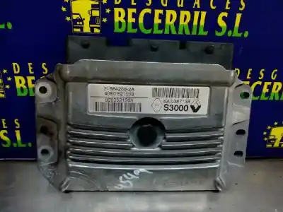 Recambio de automóvil de segunda mano de CENTRALITA MOTOR UCE para RENAULT MEGANE II BERLINA 3P  referencias OEM IAM 215842882A 8200387138 8200321263