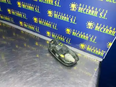 Pièce détachée automobile d'occasion poignée de porte avant gauche pour renault kangoo (f/kc0) authentique références oem iam 8200107367   Pièce détachée automobile d'occasion poignée de porte avant gauche pour renault kangoo (f/kc0) authentique références oem iam 8200107367