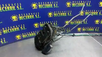 Pezzo di ricambio per auto di seconda mano serratura porta anteriore destra per kia cerato crdi riferimenti oem iam 