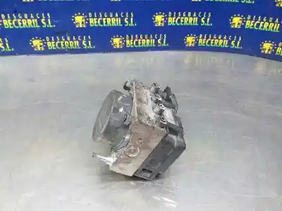 Second-hand car spare part abs for renault clio iii dynamique oem iam references 8200747140  0265232077