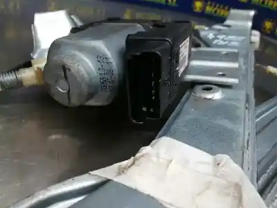 Second-hand car spare part driver left window regulator for renault clio iii dynamique oem iam references   