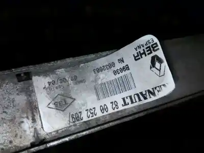 Автозапчастина б/у інтеркулер для renault clio ii fase ii (b/cb0) 1.5 dci diesel посилання на oem iam 8200252209  