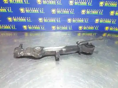 Recambio de automóvil de segunda mano de brazo suspension inferior delantero izquierdo para volkswagen passat berlina (3b3) advance referencias oem iam 4d0407155j  