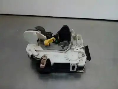 Second-hand car spare part rear left door lock for dodge caliber s oem iam references 