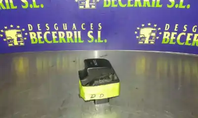 Pezzo di ricambio per auto di seconda mano interruttore alzacristalli anteriore destro per toyota corolla (_e12_) 1.4 d (nde120_) riferimenti oem iam 7423102290b0