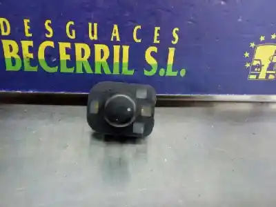 Recambio de automóvil de segunda mano de MANDO RETROVISOR para SEAT CORDOBA BERLINA (6K2)  referencias OEM IAM   