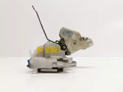 Second-hand car spare part front right door lock for renault maxity fg 130.35/45 oem iam references 80552aa20a