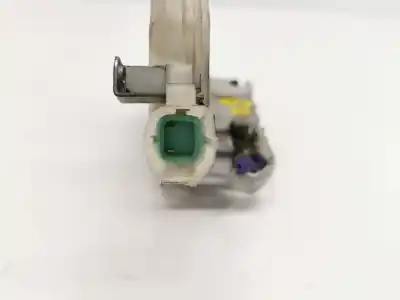 Second-hand car spare part left front door lock for renault maxity fg 130.35/45 oem iam references 80553aa20a  89a911l