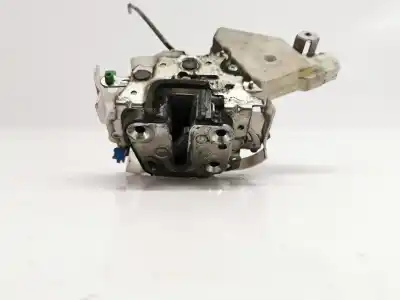 Second-hand car spare part left front door lock for renault maxity fg 130.35/45 oem iam references 80553aa20a  89a911l