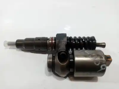 Second-hand car spare part injector for land rover defender (ld) td5 110 familiar (90kw) oem iam references bebe2a00001  