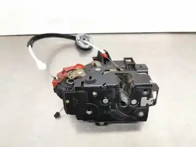Автозапчасти б/у замок задней левой двери за audi a2 (8z) 1.4 ссылки oem iam   