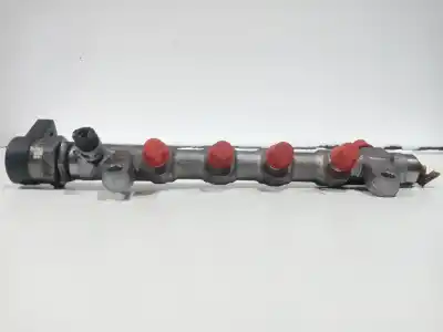 Peça sobressalente para automóvel em segunda mão RÉGUA / RAMPA DE INJETORES por AUDI A4 BERLINA (B8)  Referências OEM IAM R03L125C  