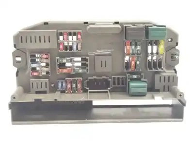 Second-hand car spare part FUSE BOX UNIT for BMW X5 (E70)  OEM IAM references 518966010B B010107400 693169003
