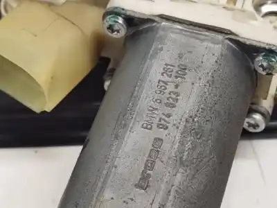 Second-hand car spare part rear left window regulator for bmw x5 (e70) 3.0d oem iam references 6967261  0130821460