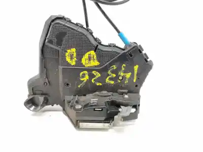 Peça sobressalente para automóvel em segunda mão fechadura da porta dianteira direita por toyota auris active referências oem iam 