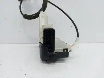 Second-hand car spare part left front door lock for citroen c3 collection oem iam references   