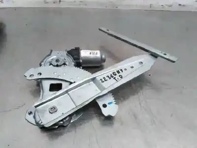 Peça sobressalente para automóvel em segunda mão elevador de vidros traseiro direito por nissan note (e11e) visia referências oem iam 