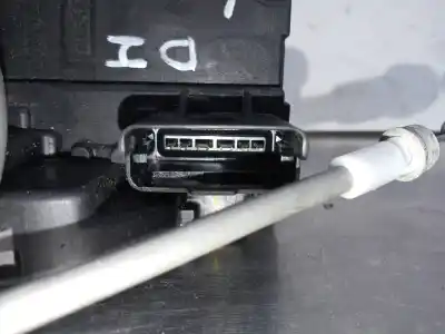 Second-hand car spare part left front door lock for nissan note (e11e) visia oem iam references   