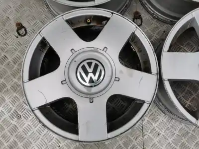 Pièce détachée automobile d'occasion jeu de jantes pour volkswagen golf iv berlina (1j1) 1.9 tdi références oem iam 1j0601025b  