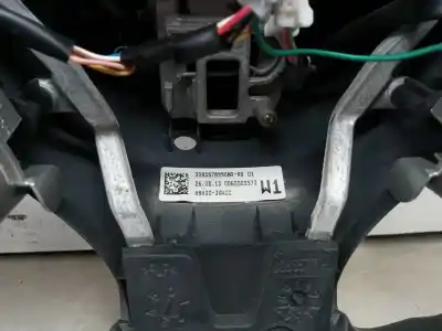 Second-hand car spare part steering wheel for nissan note acenta oem iam references 484303vw1c  308357899gnr