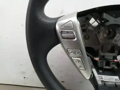 Second-hand car spare part steering wheel for nissan note acenta oem iam references 484303vw1c  308357899gnr