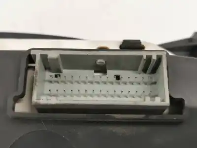 Peça sobressalente para automóvel em segunda mão quadrante por renault trafic combi (ab 4.01) 1.9 diesel referências oem iam 8200252449a  