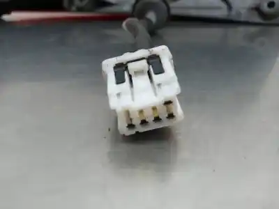 Second-hand car spare part left tailgate light for nissan note (e11e) visia oem iam references   