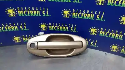 Pezzo di ricambio per auto di seconda mano maniglia esterna anteriore destra per hyundai santa fe (sm) 2.0 gls crdi riferimenti oem iam 8266026000  