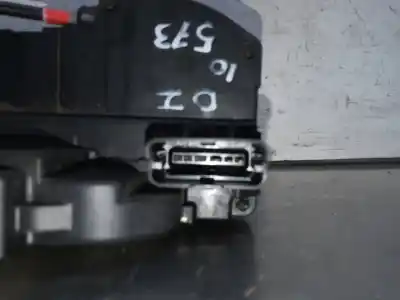 Second-hand car spare part left front door lock for nissan note (e11e) visia oem iam references   