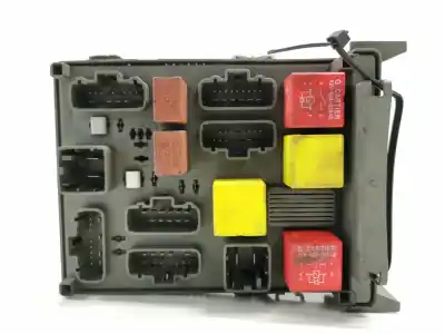 Second-hand car spare part fuse box unit for renault espace iv (jk0) grand espace dynamique oem iam references 8200283815a  8200004201e