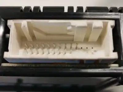 Peça sobressalente para automóvel em segunda mão comando de sofagem (chauffage / ar condicionado)  por ford focus berlina (cap) ghia referências oem iam   