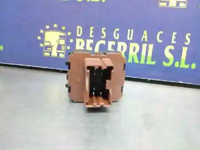 Peça sobressalente para automóvel em segunda mão botão / interruptor elevador vidro dianteiro esquerdo por renault clio iv dynamique referências oem iam   