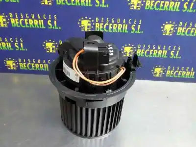 Peça sobressalente para automóvel em segunda mão motor de sofagem por renault clio iv dynamique referências oem iam t1029527h