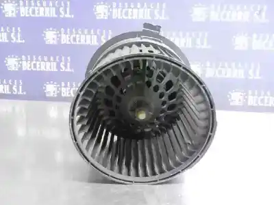 Peça sobressalente para automóvel em segunda mão motor de sofagem por renault clio iv dynamique referências oem iam t1029527h  