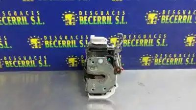Peça sobressalente para automóvel em segunda mão fechadura da porta dianteira esquerda por peugeot bipper básico referências oem iam 
