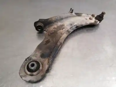 Second-hand car spare part front right lower suspension arm for renault kangoo authentique oem iam references 