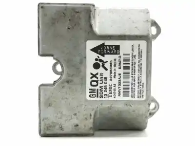 Pezzo di ricambio per auto di seconda mano centralina airbag per opel zafira b cosmo riferimenti oem iam 13246046