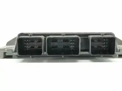Автозапчастина б/у ебу контролер двигуна для dacia sandero básico посилання на oem iam 8201117953 8201082039 s120205102a