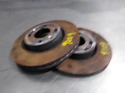 Second-hand car spare part front disc brake for renault clio iii dynamique oem iam references   