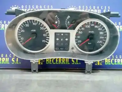 Gebrauchtes Autoersatzteil INSTRUMENTENTAFEL zum RENAULT CLIO II FASE II (B/CB0)  OEM-IAM-Referenzen P8200261102  
