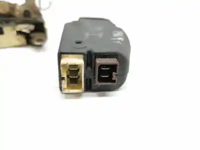 Second-hand car spare part left front door lock for citroen ax 1.1 oem iam references   