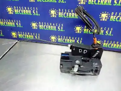 Second-hand car spare part front right door lock for opel combo familiar oem iam references 133107