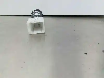 Second-hand car spare part sensor for renault trafic combi (ab 4.01) 9 - plazas (l1h1) 2.9t combi corto oem iam references   