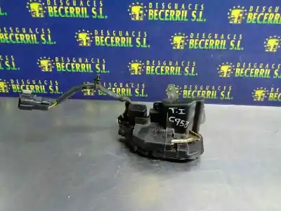 Peça sobressalente para automóvel em segunda mão fechadura da porta traseira esquerda por kia cerato 1.5 crdi referências oem iam 