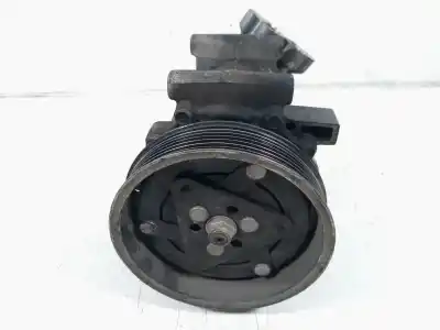 Second-hand car spare part AIR CONDITIONING COMPRESSOR for RENAULT CLIO III  OEM IAM references 8200819568A  