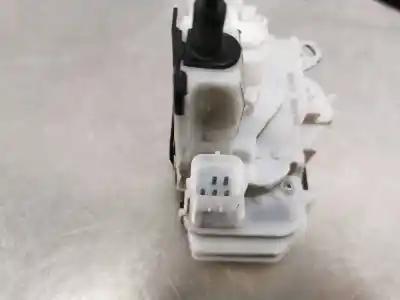 Автозапчастина б/у замок передній праві двері для ford ka (ccu) urban посилання на oem iam 51794337  